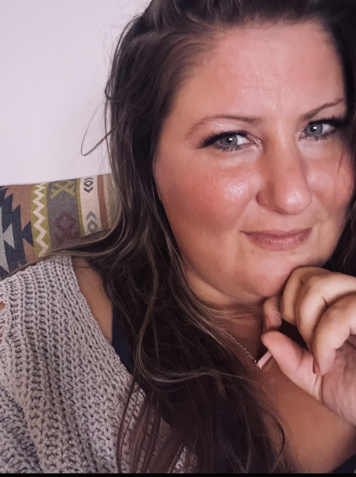 Summer sweater weather title=