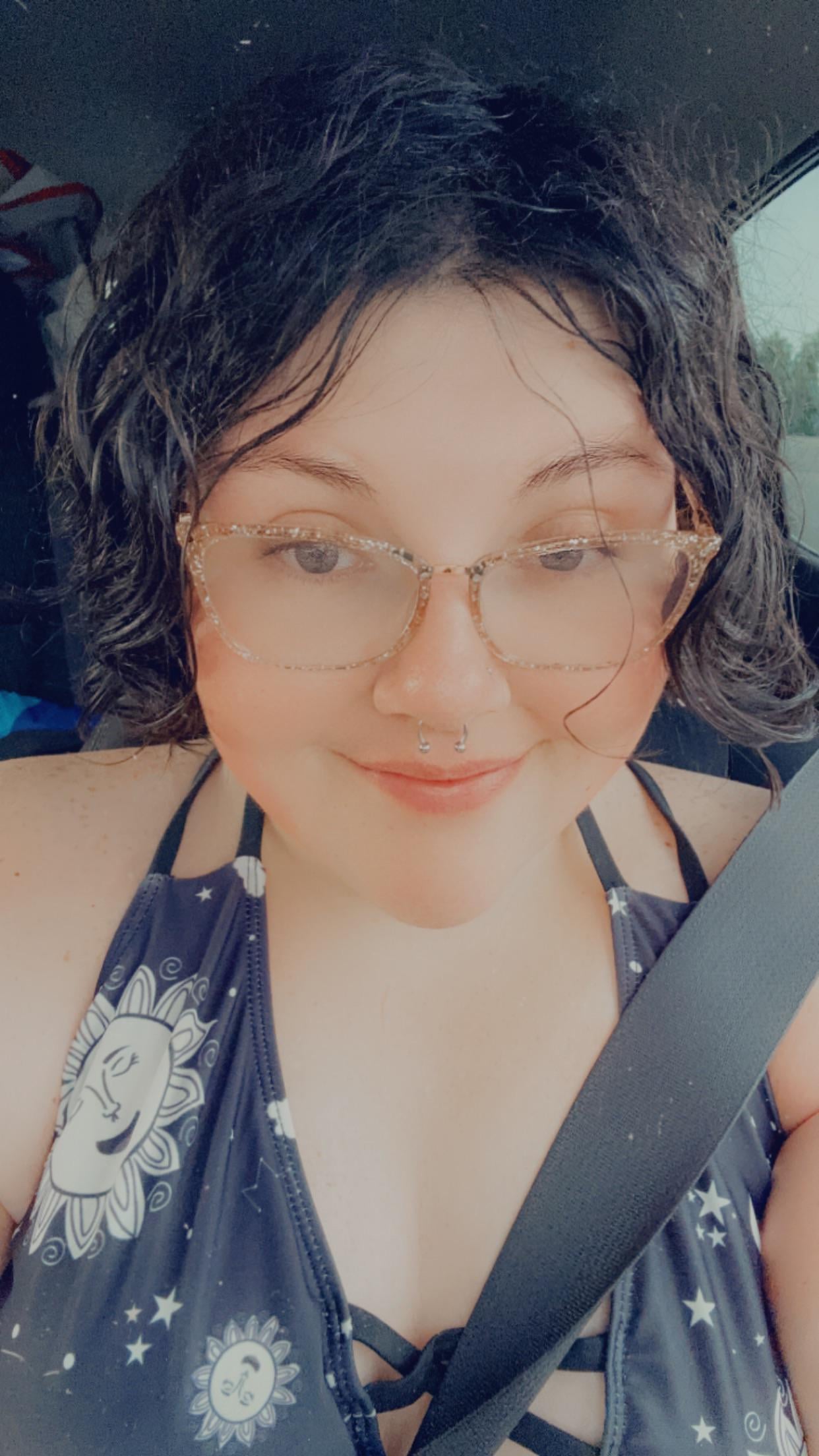 Little beach trip 💕 title=