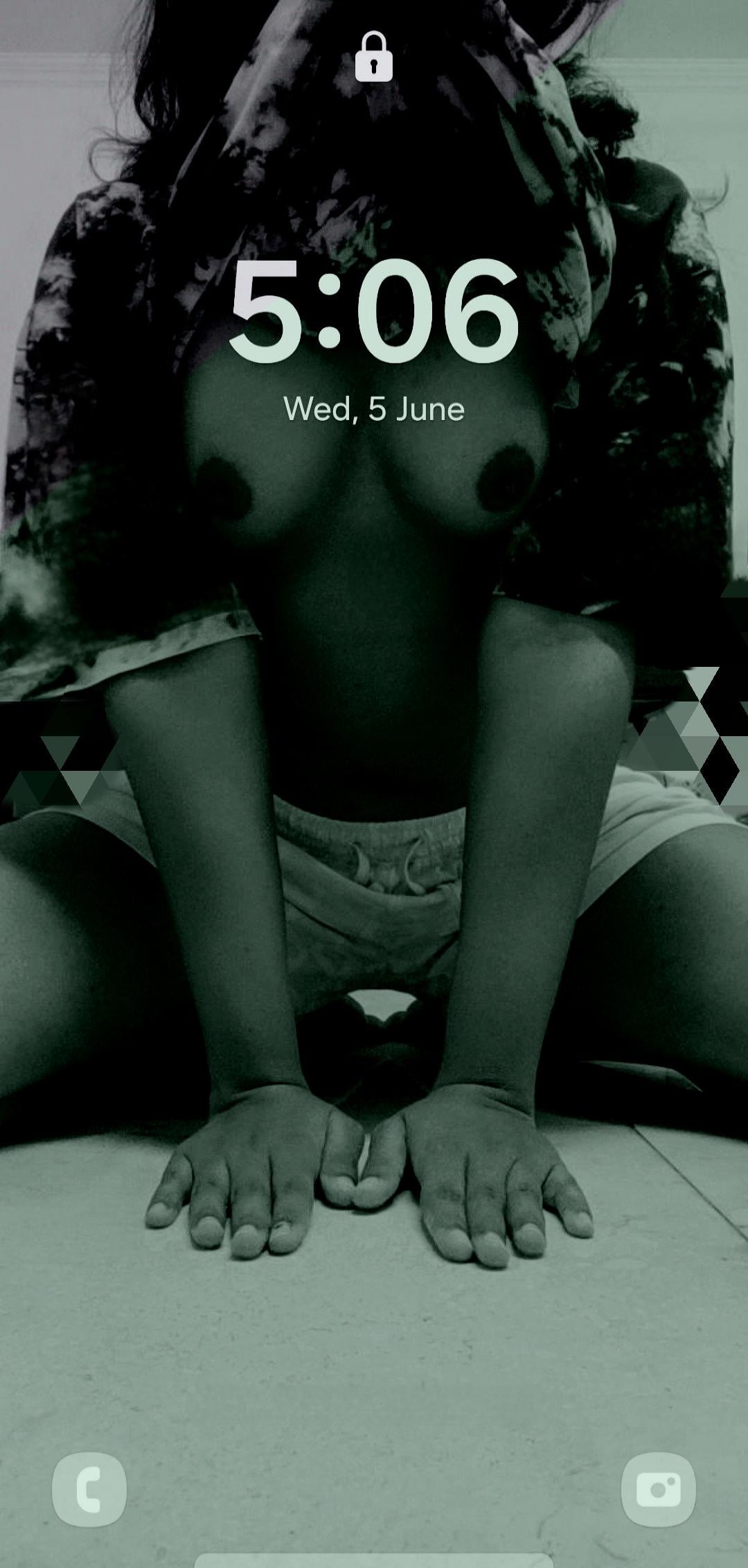 Master saving my pics as his lockscreen 🩷 title=