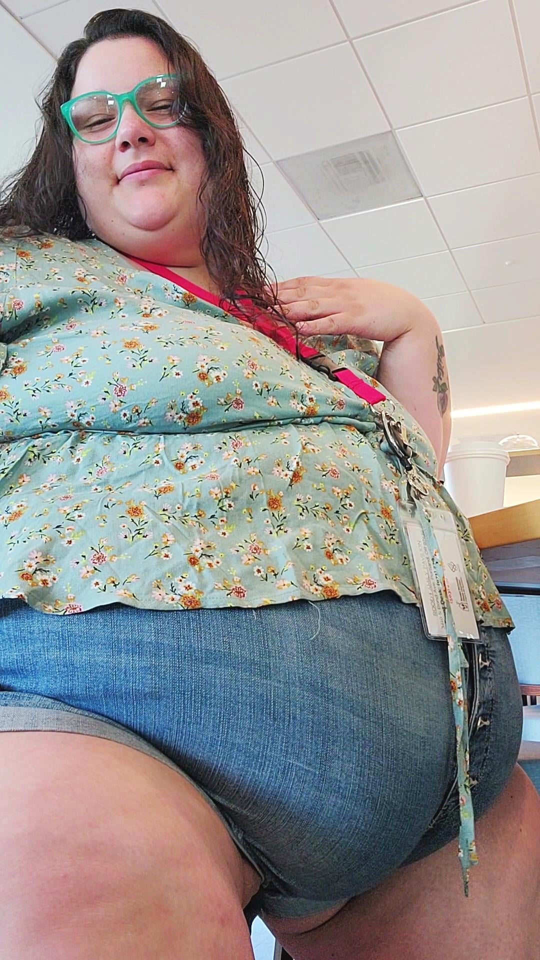 Floral print is my fave💗 title=