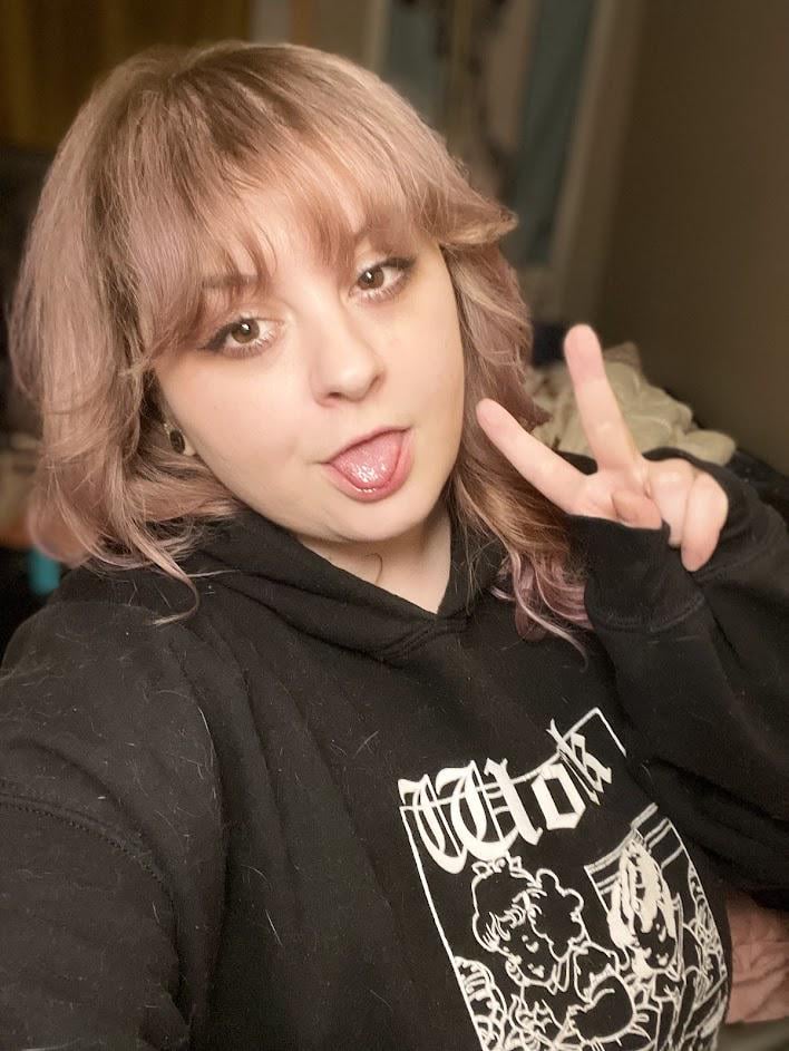 Heyyy I'm new to this subreddit, happy to be here!! <3 title=