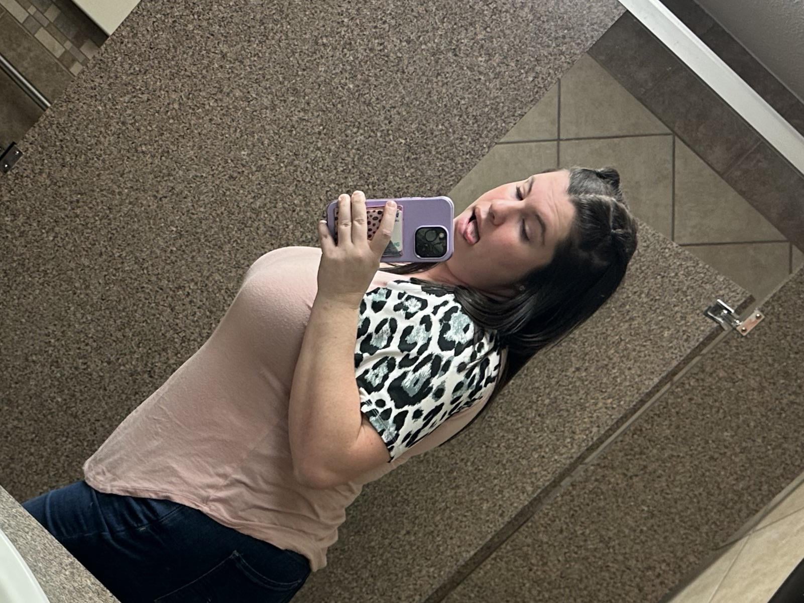 Hello lovelies title=