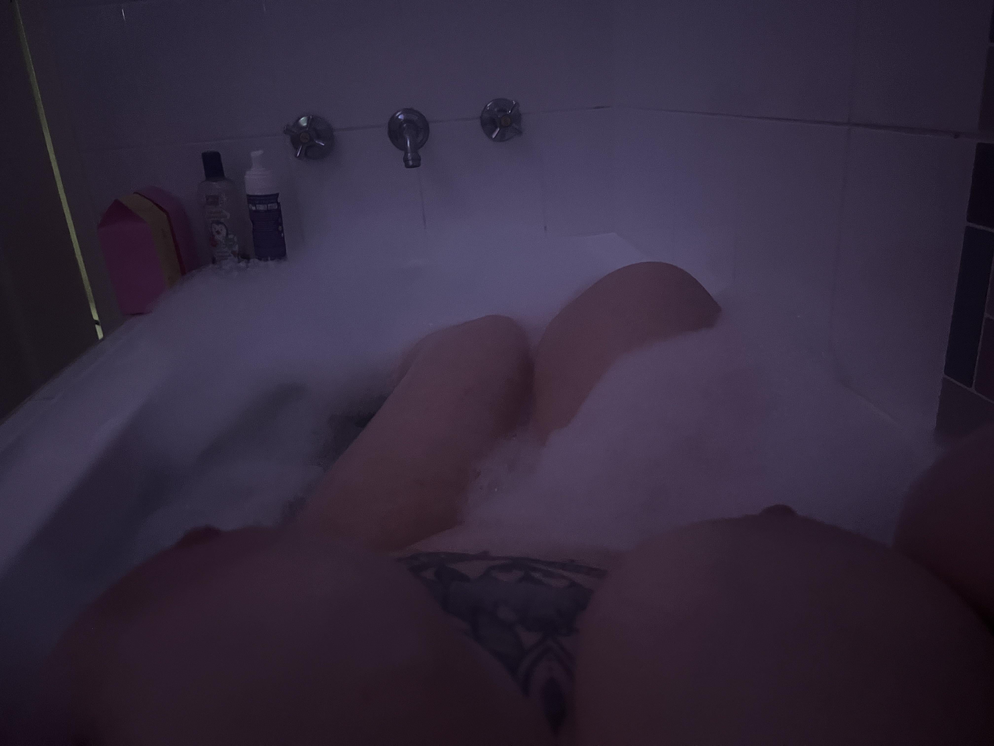 Bath time 🫧🫧 title=