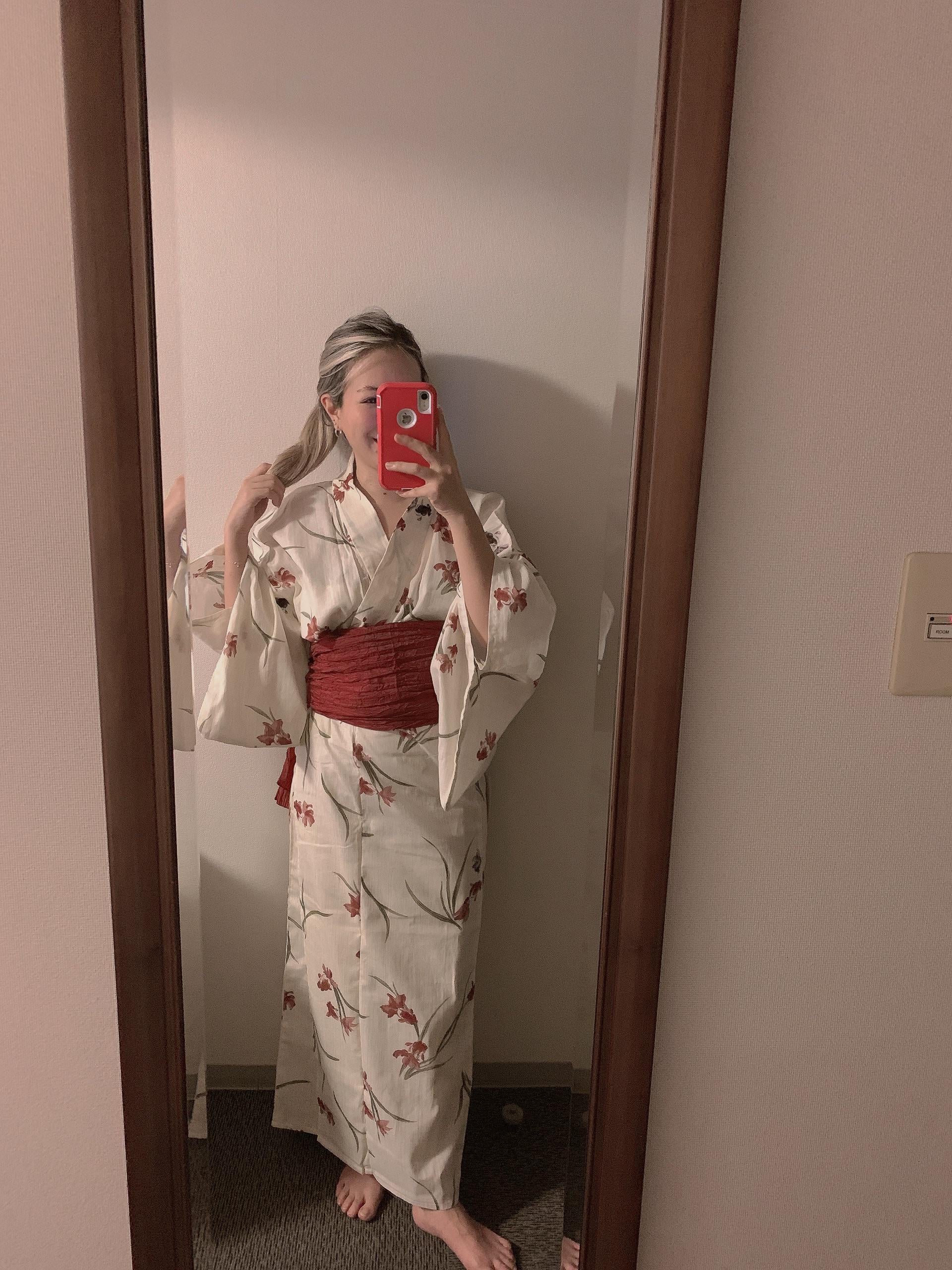 Am I Japanese hottie in yukata ? title=