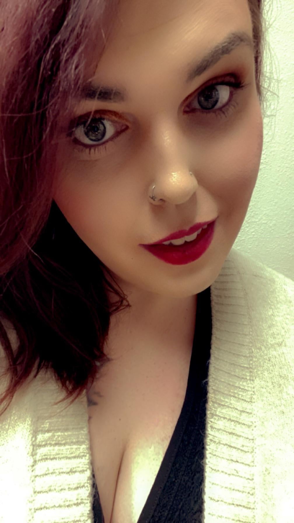 Careful not to get locked into my gaze title=