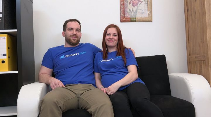 Czechen Pussy - Amateur couple is fucking hard - Amateri Premium