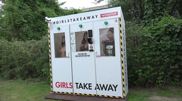 Czechen - Czech girl Naomi Bennet in 'GirlsTakeAway' - Girls Take Away