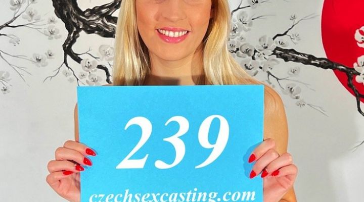 Czechen - Sexy blonde darling is waiting for call - Czech Sex Casting