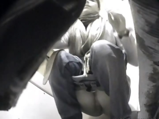 your voyeur videos - She squats and pees