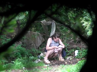 Piss – Forest pee caught on hidden camera your voyeur videos - Forest pee caught on hidden camera