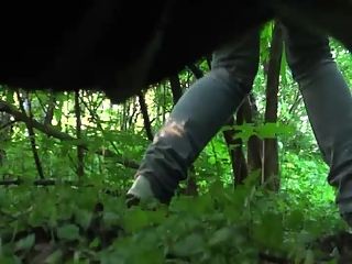 Piss – Girl in jeans and thong goes pee beyond some bushes your voyeur videos - Girl in jeans and thong goes pee beyond some bushes