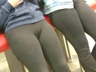 your voyeur videos - College teen leggings camel toe