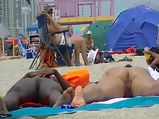 your voyeur videos - Nudist ebony and big tits nudist at beach