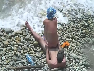 your voyeur videos - Nudist women in the sea