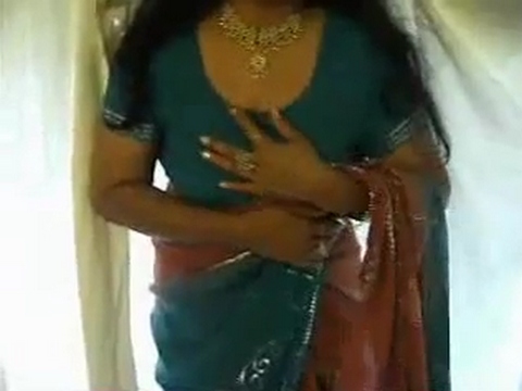 Indian - Mature Indian wife gatting naked