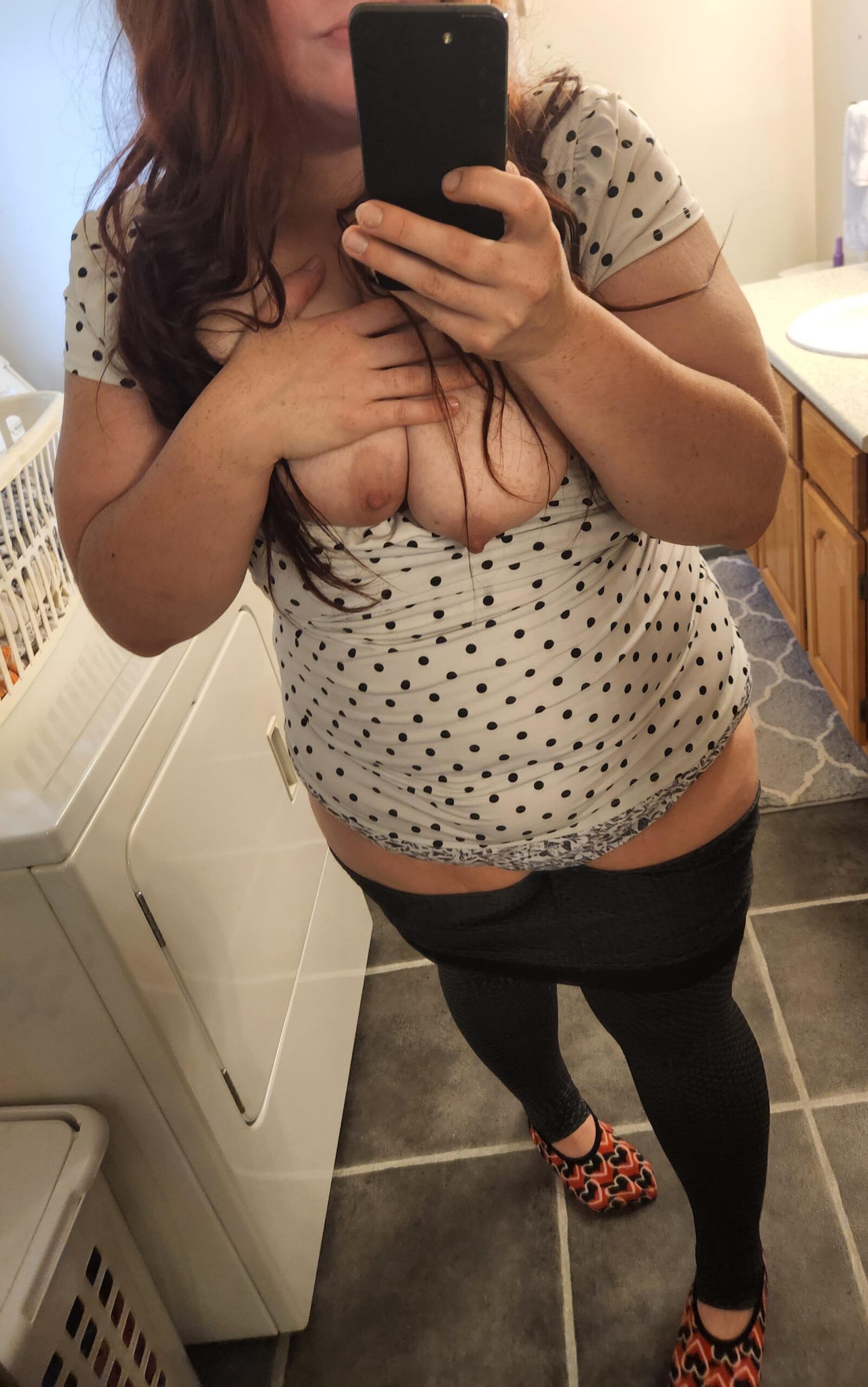 BBW boobs -  some Friday curves for your viewing pleasure 😚