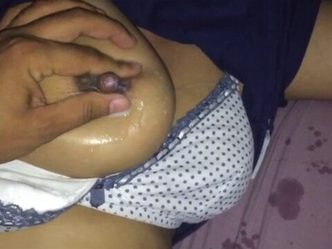 Indian - Indian bhabhi kiran with hubby who pressing her lactating boobs